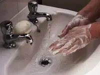 Regole sanitarie per la prevenzione: lavarsi le mani